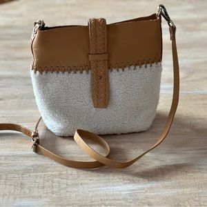 Roller Rabbit cross body handbag